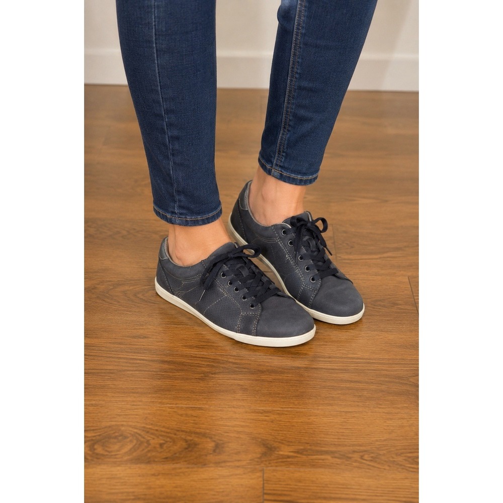 Aravon Womens Suede Leather Comfort  Walking Sneakers Size 7.5 Blue Low Top